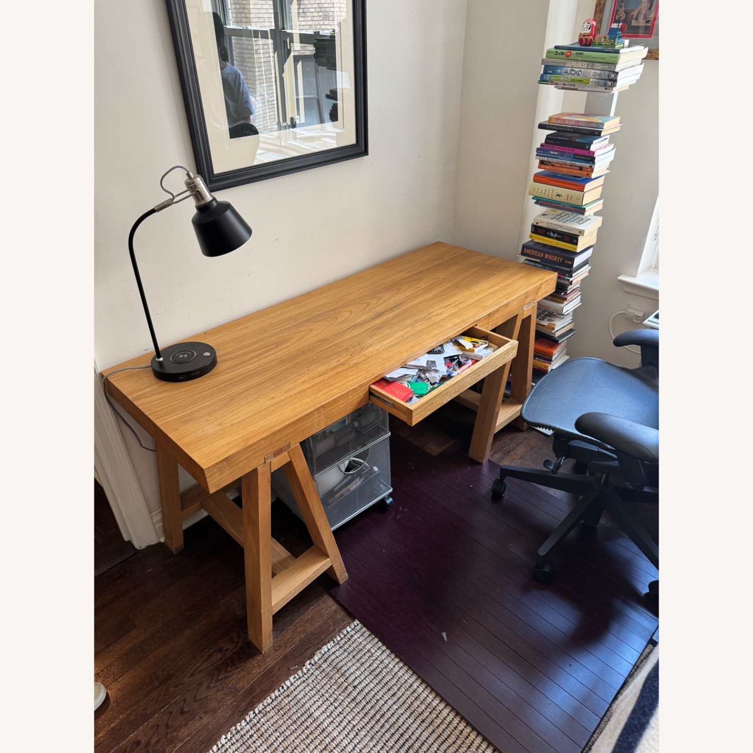 Table Lamp with Wireless Charger - image-3