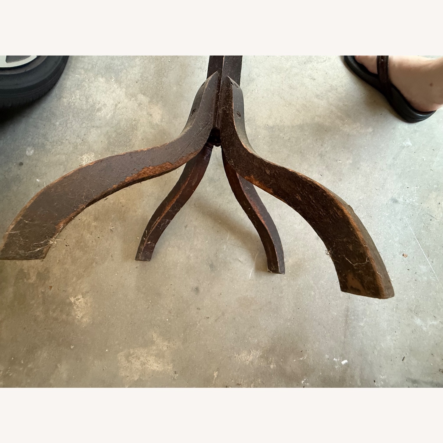 Antique/Vintage Wood Coat and Mitten Rack - image-6