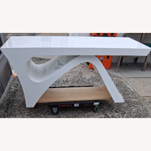 Used White Wood Desk for sale on AptDeco
