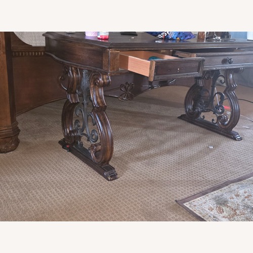 Used Desk for sale on AptDeco