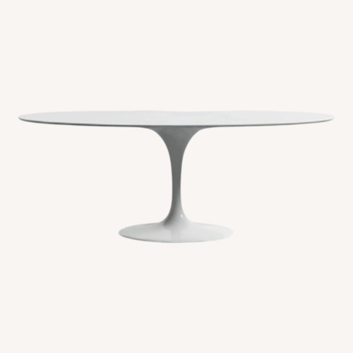 Used Eero Saarinen for Knoll Oval Tulip Dining Table  for sale on AptDeco