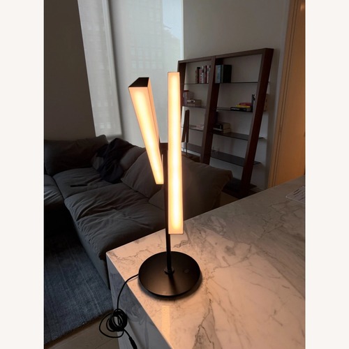 Used Seed Design Konnect Led Table Lamp in Matte Black for sale on AptDeco