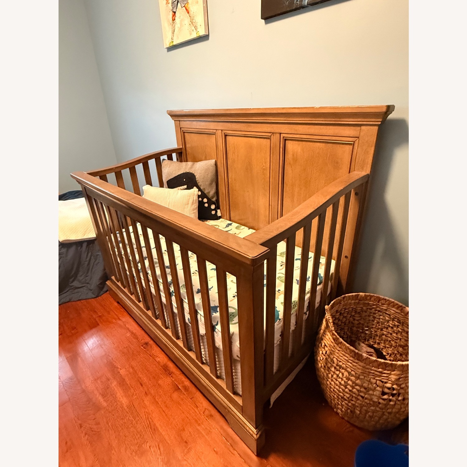 Westwood Design Hanley Convertible Crib- Cashew - image-2