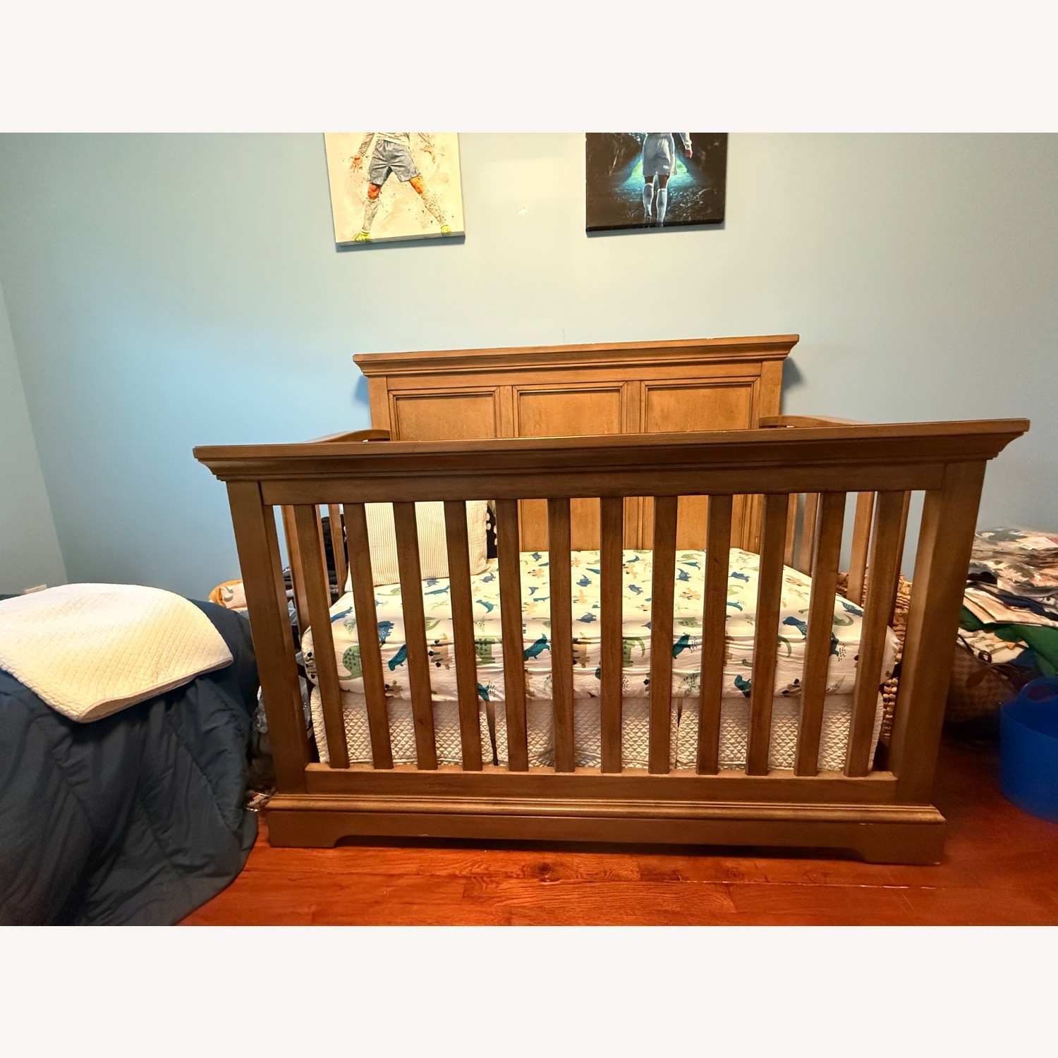 Westwood Design Hanley Convertible Crib- Cashew - image-1