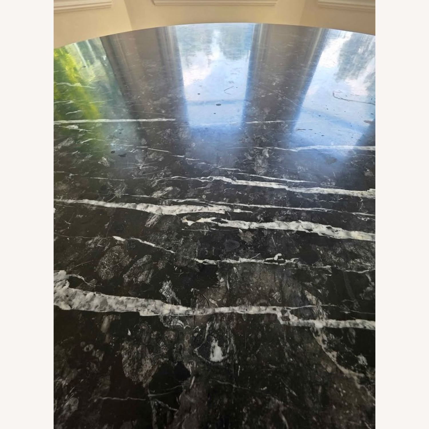 Circular 52-inch Black Marble Meta Dining Table - image-2