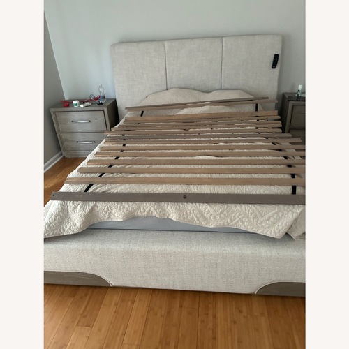 Used Platform Planks for Queen Bed for sale on AptDeco
