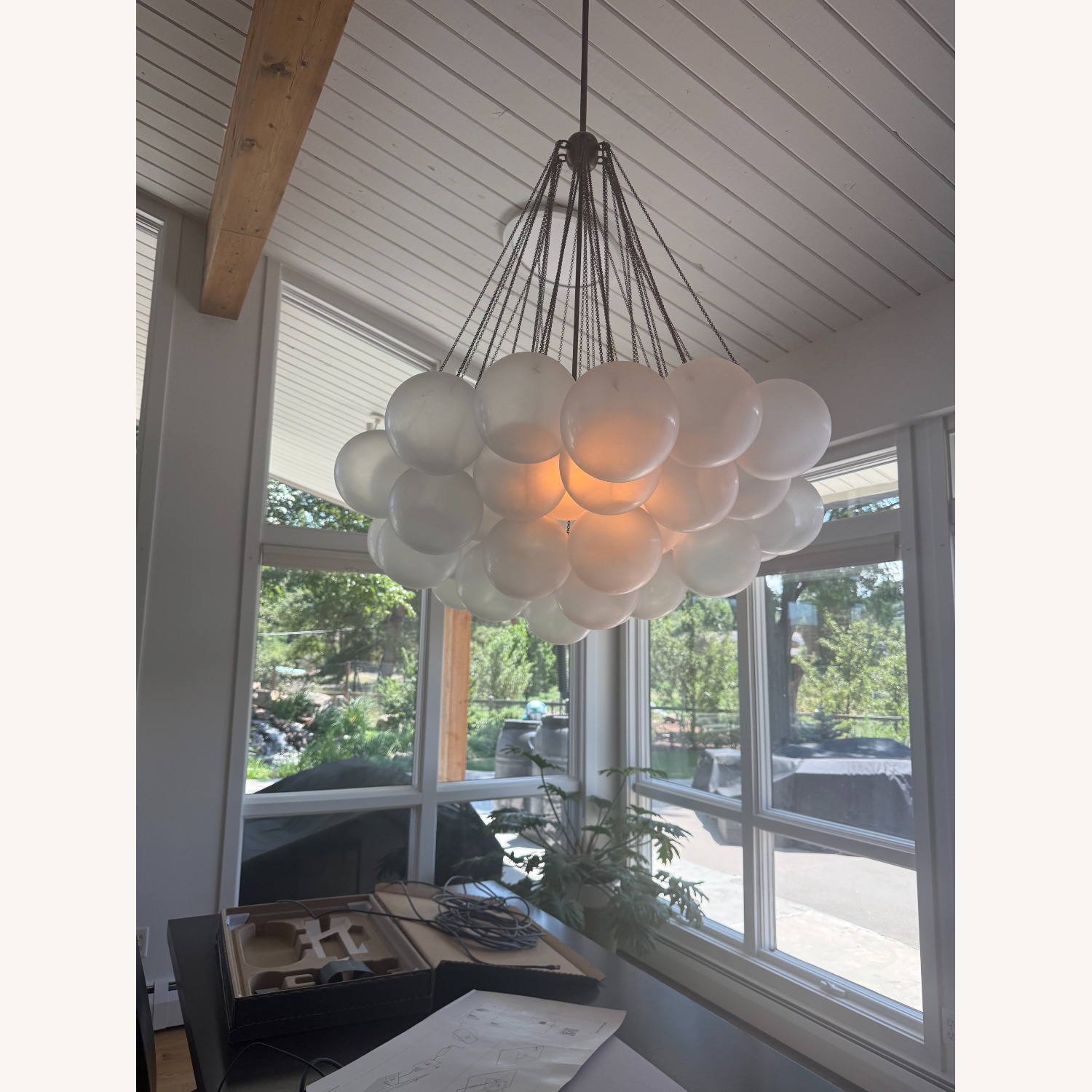 Cloud 31 Apparatus Chandelier - image-1