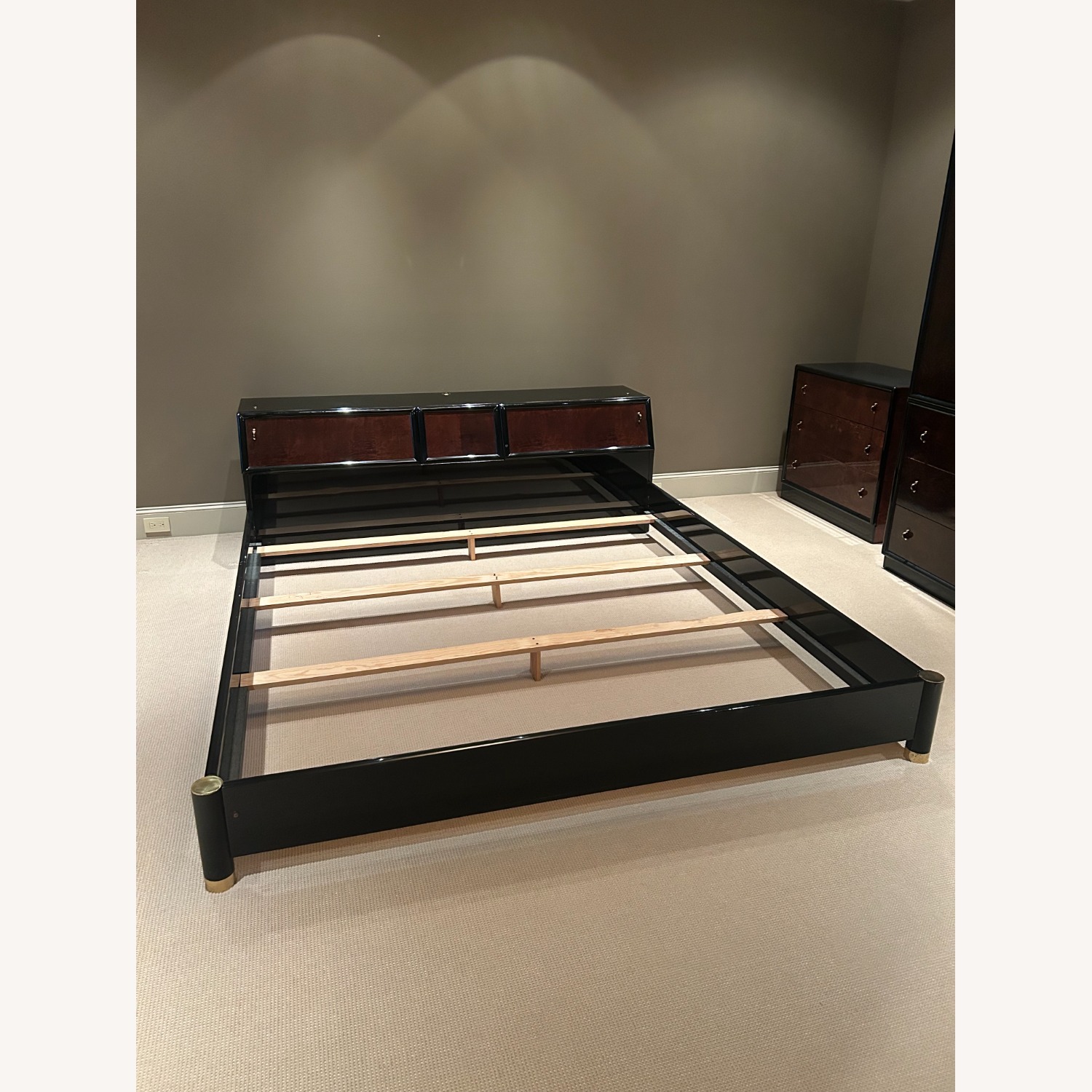Henredon Scene III Bedframe - image-1