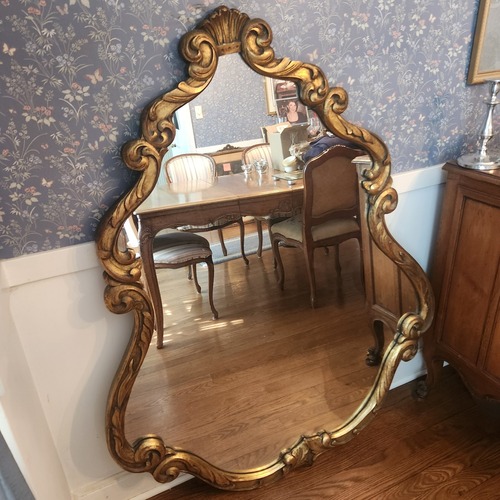 Used Vintage/Antique Finish Gold Wood Wall Mirror for sale on AptDeco