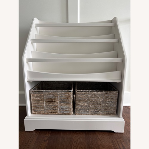 Used Pottery Barn Kids Madison Standalone Bookrack for sale on AptDeco