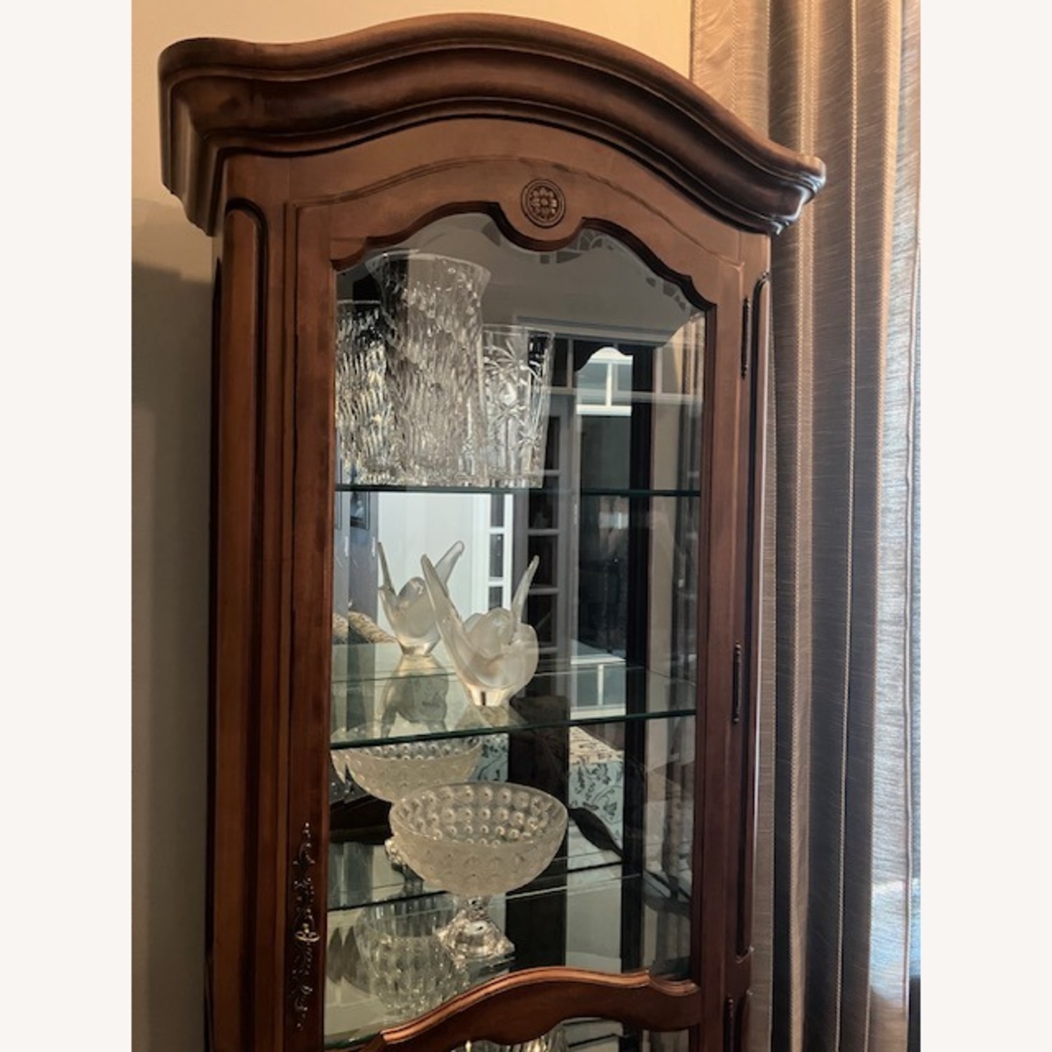 Stunning Display Cabinets - image-3
