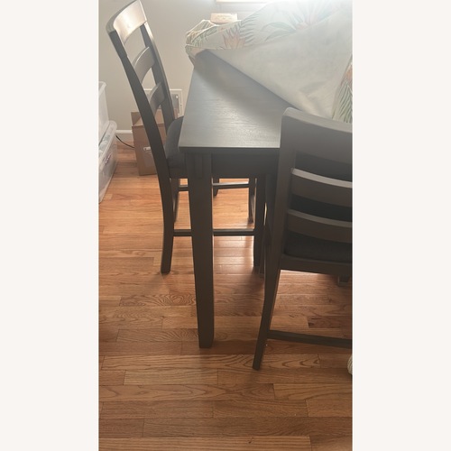 Used Wayfair Jaworski 4 - Person Four Leg Dining Set for sale on AptDeco