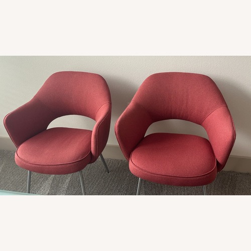 Used Pair of Eero Saarinen Executive Armchairs-Knoll for sale on AptDeco