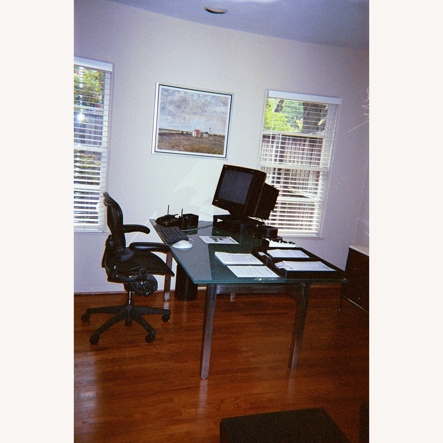 Desk Thick Glass Top & Brushed Metal Base - image-2