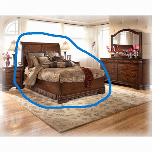 Used Ashley Hamlyn Queen Size Bed  for sale on AptDeco