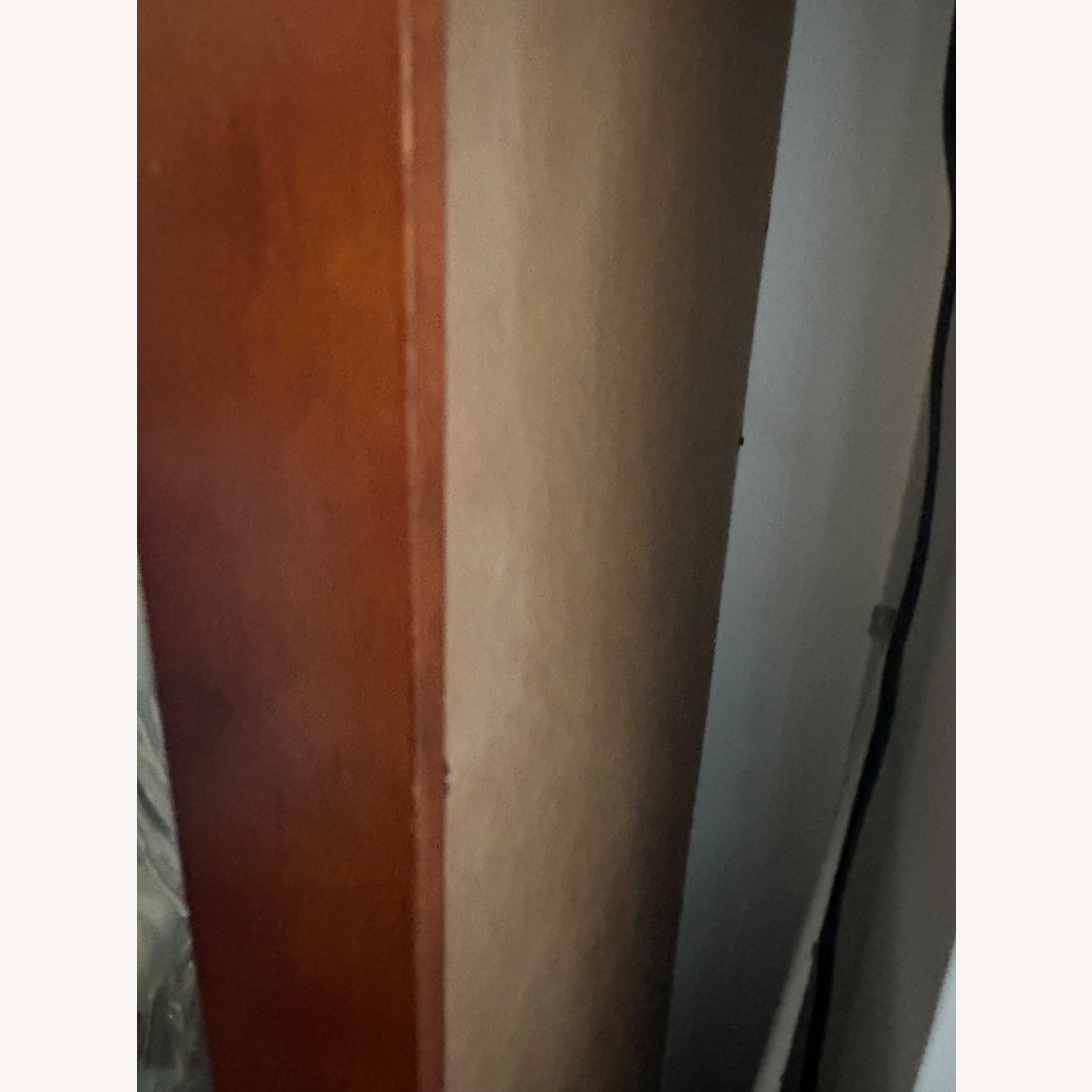 Pulaski Rounded Corner Curio Cabinet - image-14