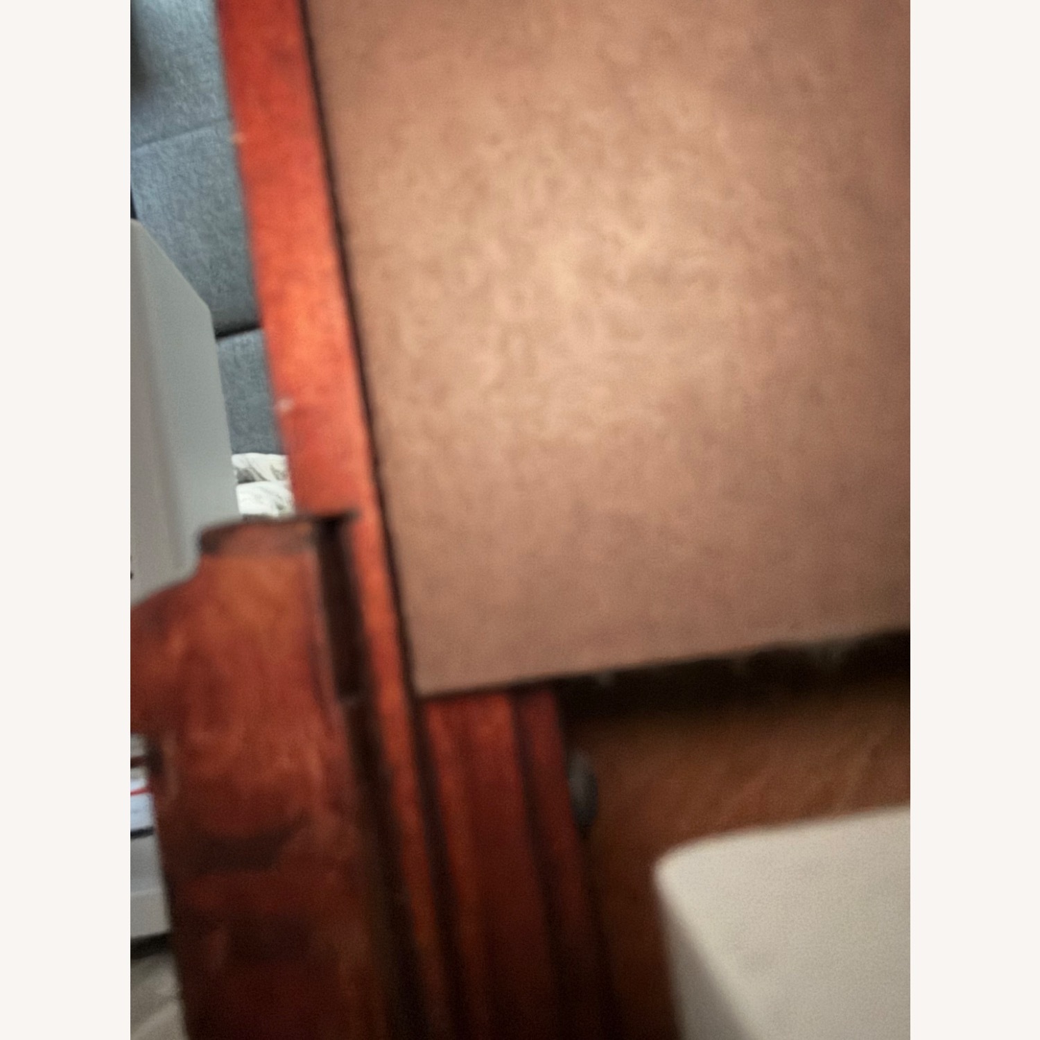 Pulaski Rounded Corner Curio Cabinet - image-24