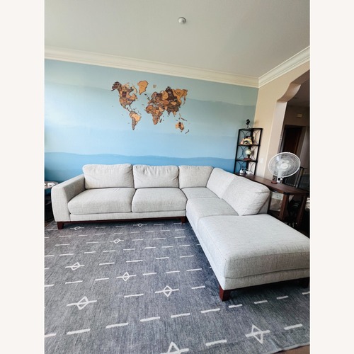 Used Amherst Cobblestone Sectional W Right Arm Chaise for sale on AptDeco