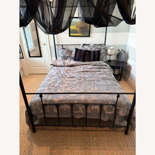 Used Black Metal Full Bed for sale on AptDeco