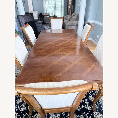 Used Thomasville Furniture Industries Wood Dining Set for sale on AptDeco