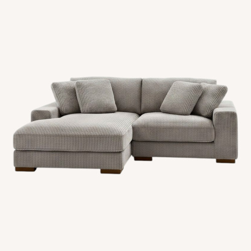 Used Green 2 Piece Sectional (Right Chaise) for sale on AptDeco