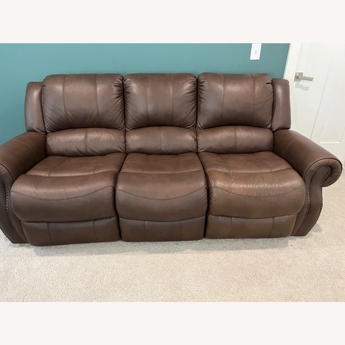 Used Manual Leather 3 Seater Recliner for sale on AptDeco