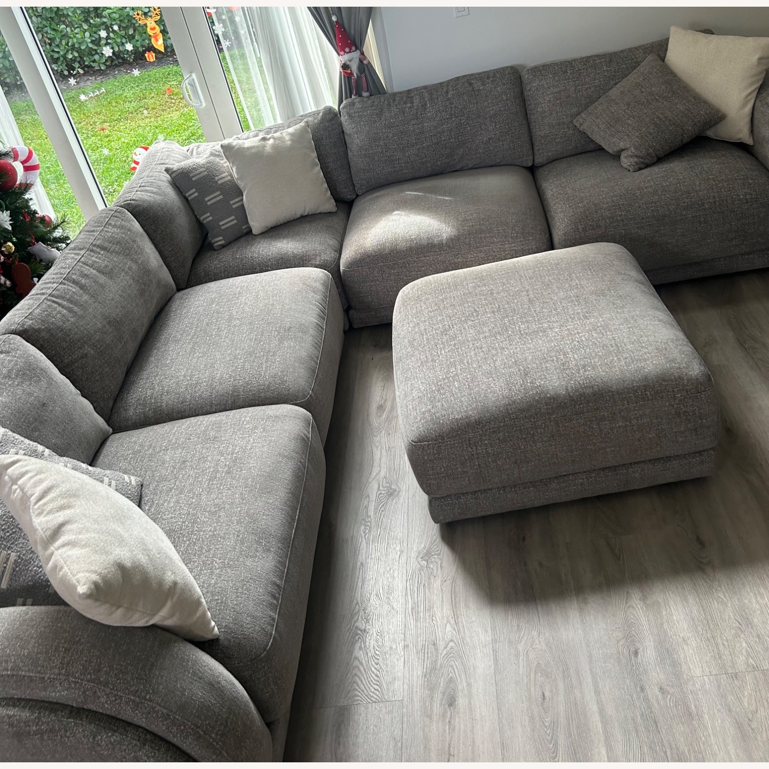 Grey Sectional Sofa with Chaise - image-6