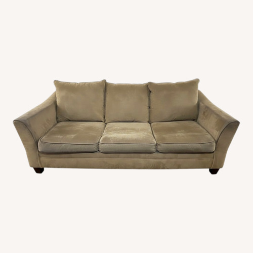 Used Comfortable Affordable Quality Couch for sale on AptDeco