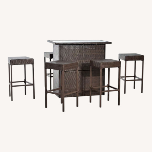 Used Outsunny 5 Piece Bar Set for sale on AptDeco