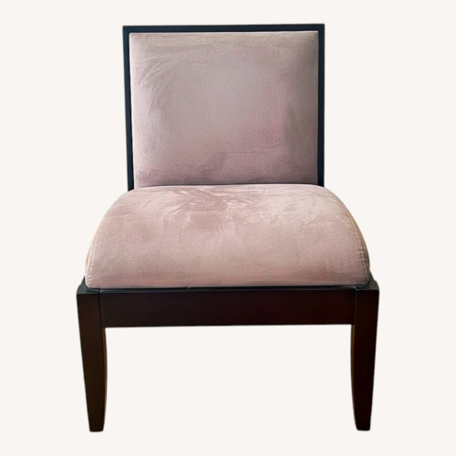 Used  Chairs  for sale on AptDeco