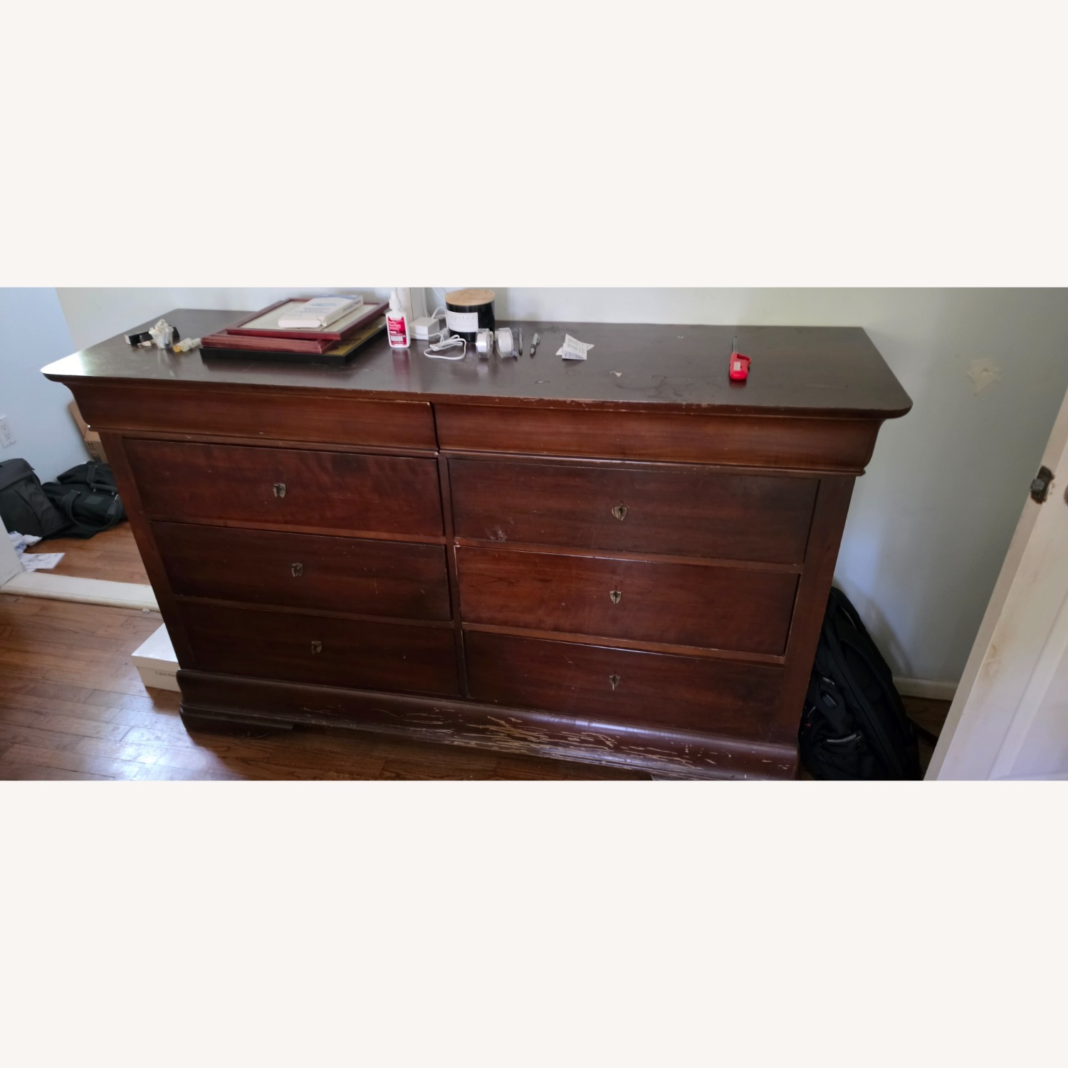 Sectional Couch - image-2