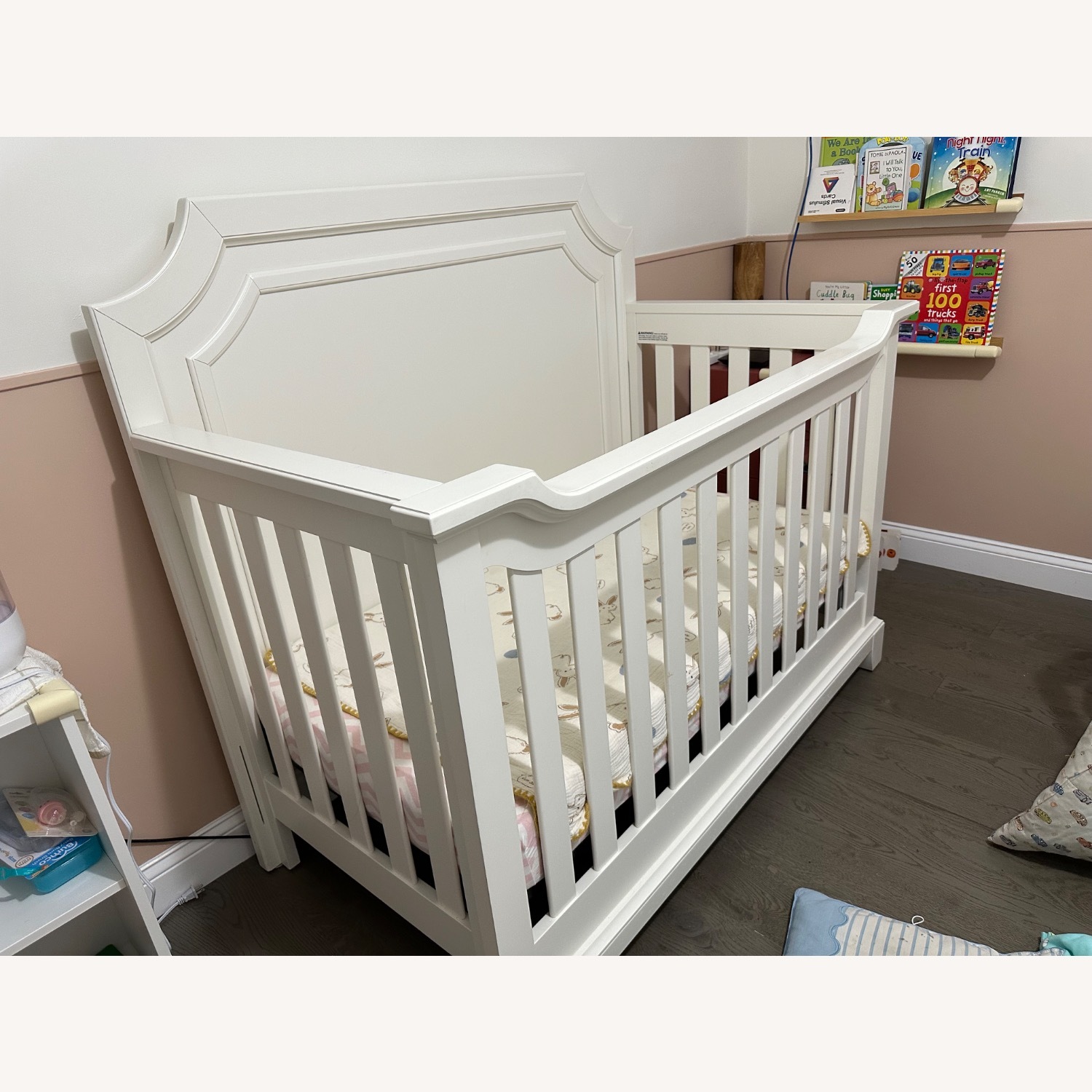 DaVinci Chloe 4-in-1 Convertible Crib - image-3