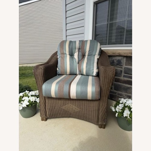 Used Lloyd Flanders Grand Traverse Outdoor Lounge Chair for sale on AptDeco