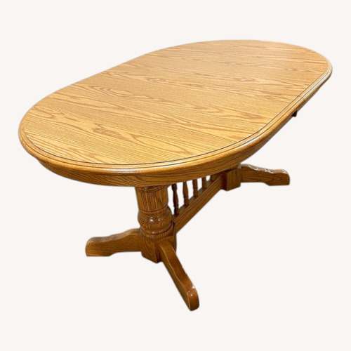 Used Traditional Double Pedestal Oak Dining Table for sale on AptDeco