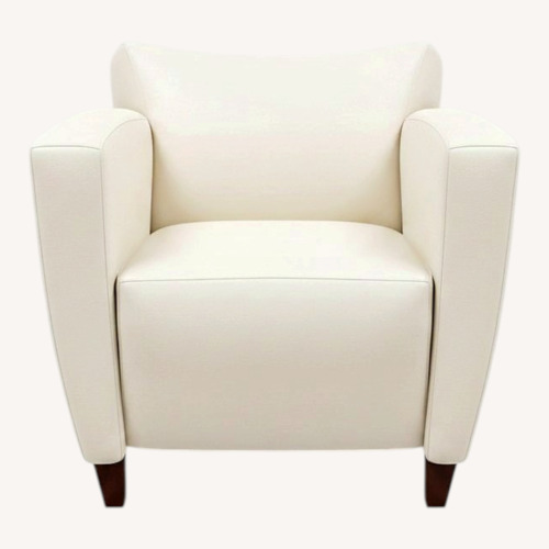 Used White Leather Armchairs for sale on AptDeco