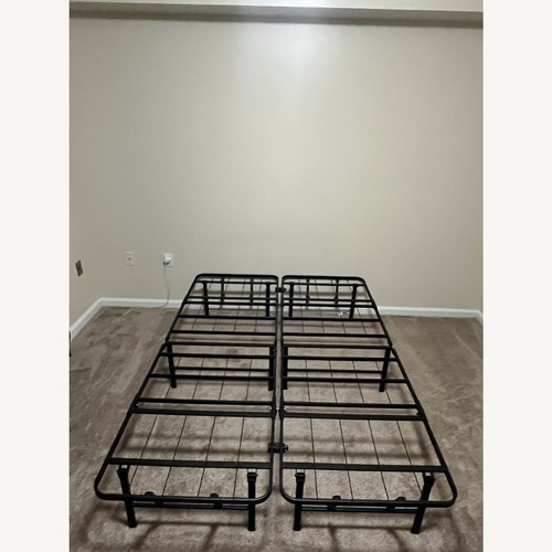 Used Black Metal Full Bed for sale on AptDeco