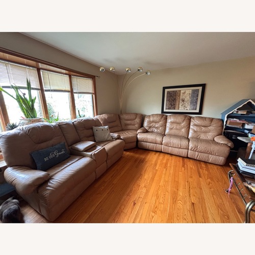 Used Vintage/Antique Finds 3+ Piece Sectional for sale on AptDeco