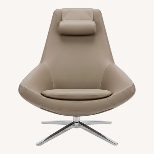 Used B&B Italia Light Gray Leather Armchair for sale on AptDeco