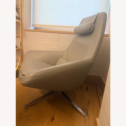 Used B&B Italia Light Gray Leather Armchair for sale on AptDeco
