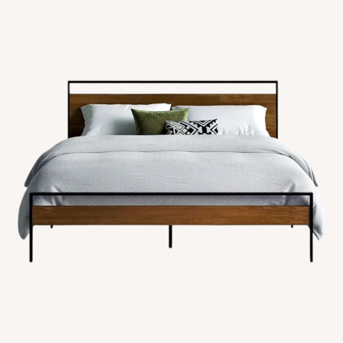 Used Wayfair Steelside Hackman King Platform Bed Metal + Wood for sale on AptDeco