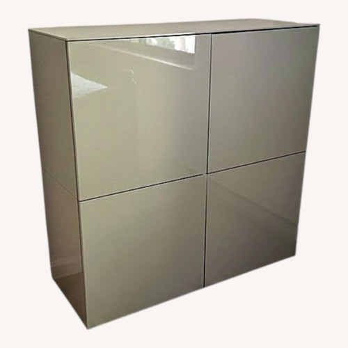 Used Vintage/Antique Light Gray Metal Media Storage for sale on AptDeco