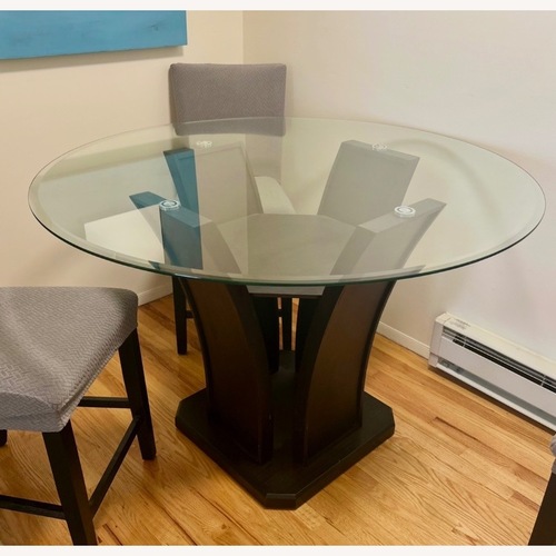 Used Bob's Discount Furniture Cosmopolitan Dining Set for sale on AptDeco