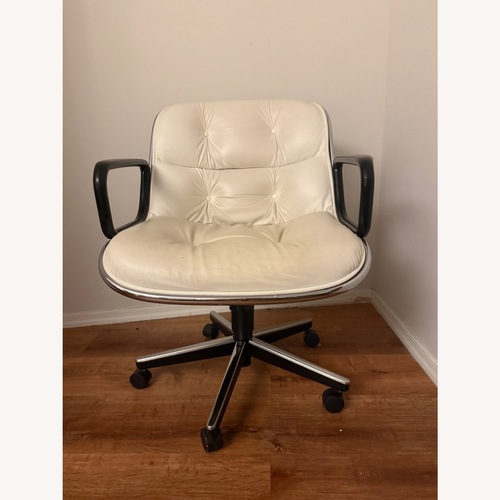 Used Knoll Pollock Executive Chair for sale on AptDeco