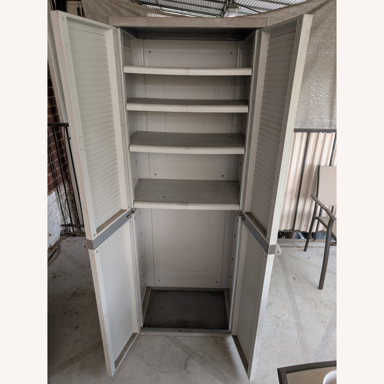 Black & Decker Utility Cabinet - image-2