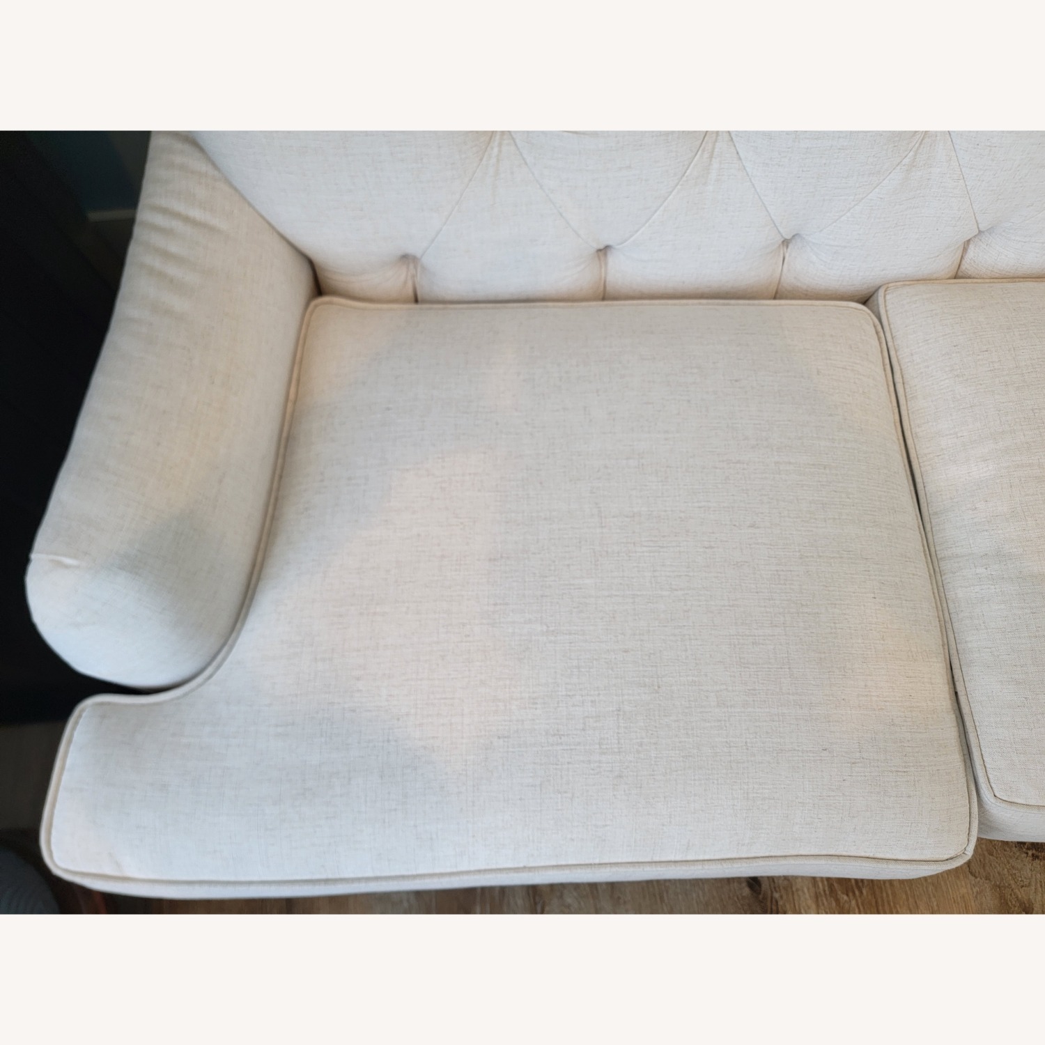 Beautiful Tufted-Back Sofa, 88" Long, 36" Deep - image-5