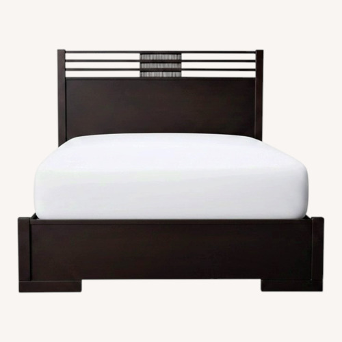 Used Concorde Full Bed  for sale on AptDeco