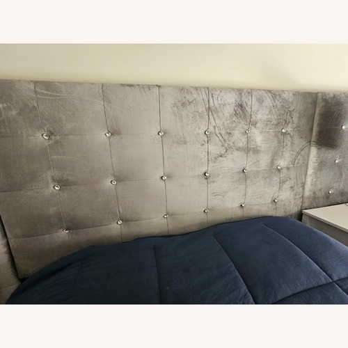 Used Bob's Discount Furniture Light Gray Headboard for sale on AptDeco