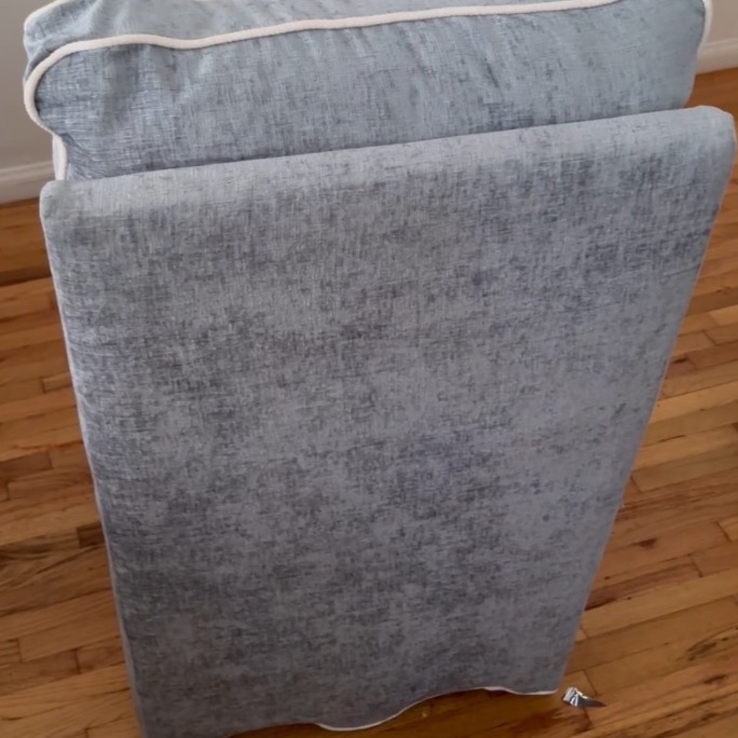 Guest Chair - image-3
