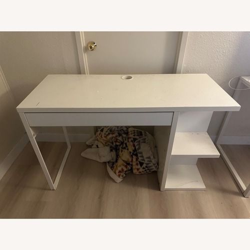 Used White Desk for sale on AptDeco