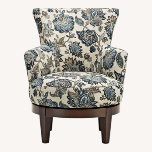 Used Raymour & Flanigan Lisbeth Fabric Accent Chair for sale on AptDeco